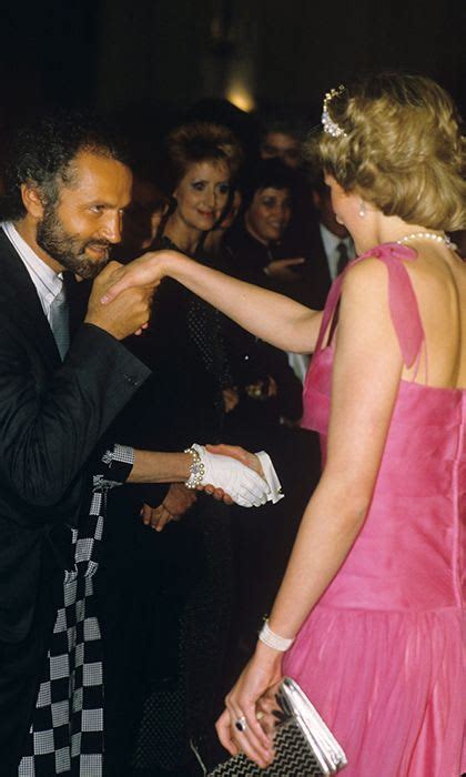 versace family and friends|who inherited gianni versace estate.